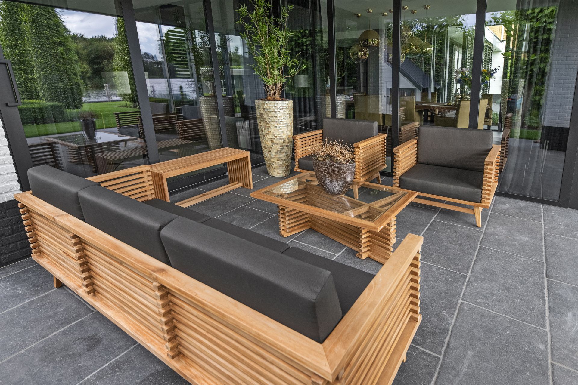 Teak Riverside Tafel met Glasplaat